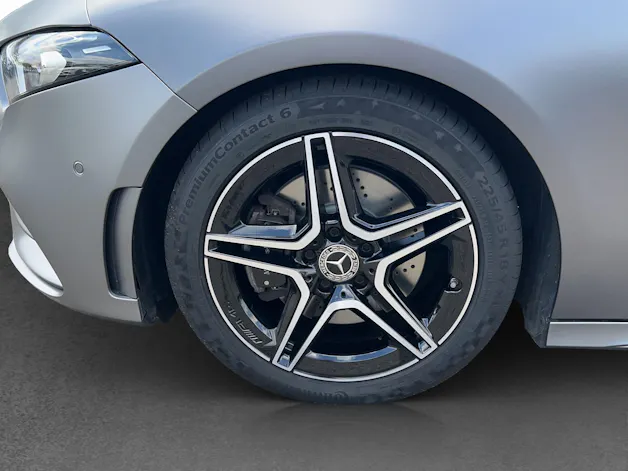 Mercedes-Benz A 220 d 4Matic AMG Line