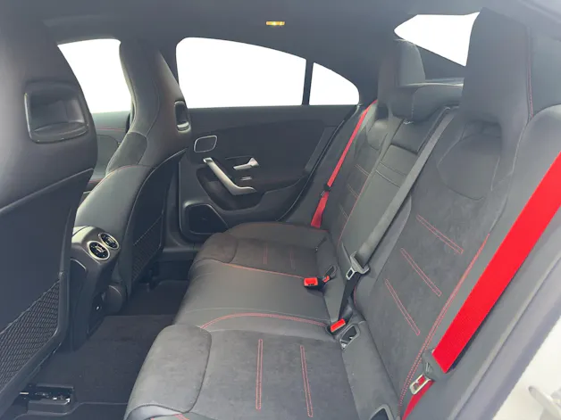 Mercedes-Benz CLA 35 AMG 4Matic 8G-DCT