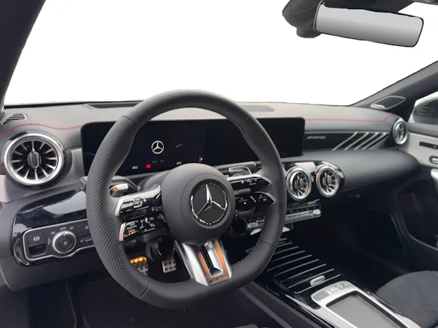 Mercedes-Benz CLA 35 AMG 4Matic 8G-DCT