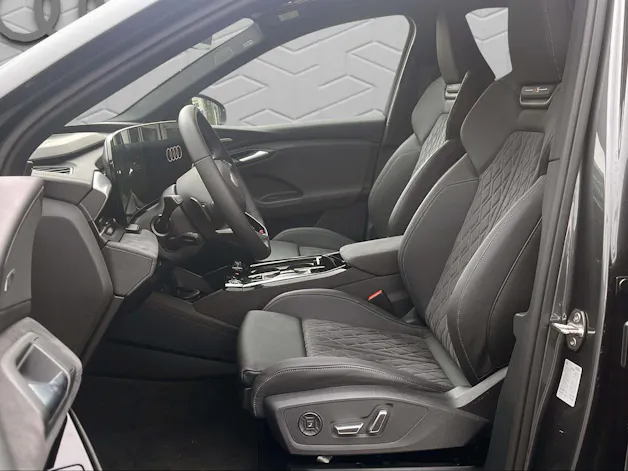 Audi Q6 e-tron quattro