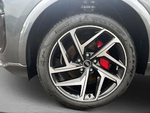 Audi Q6 e-tron quattro