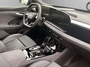 Audi Q6 e-tron quattro