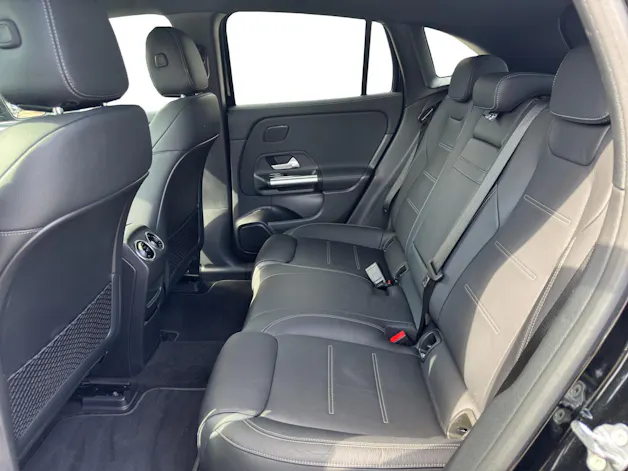 Mercedes-Benz EQA 300 AMG Line 4Matic