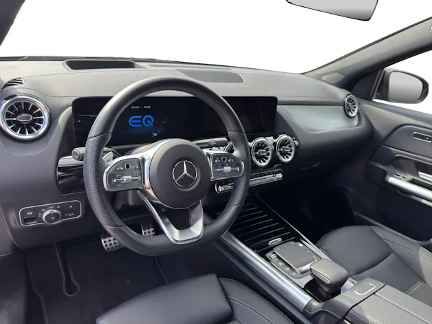 Mercedes-Benz EQA 300 AMG Line 4Matic