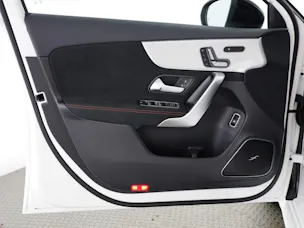 Mercedes-Benz A 250 e EQ Star 8G-DCT