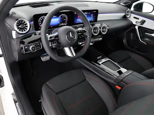 Mercedes-Benz A 250 e EQ Star 8G-DCT