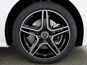 Mercedes-Benz A 250 e EQ Star 8G-DCT