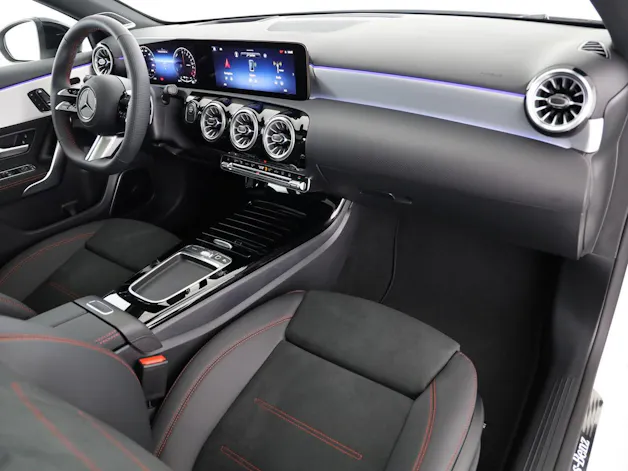 Mercedes-Benz A 250 e EQ Star 8G-DCT
