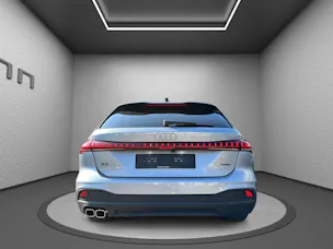 Audi A5 Avant TDI quattro 150 kW Attraction S tronic