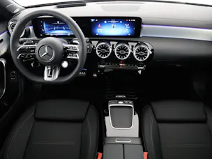 Mercedes-Benz CLA Shooting Brake 35 AMG 4Matic 8G-DCT