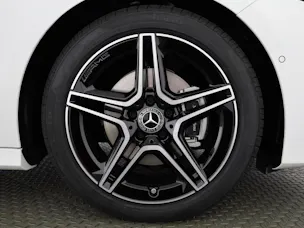 Mercedes-Benz A 200 7G-DCT