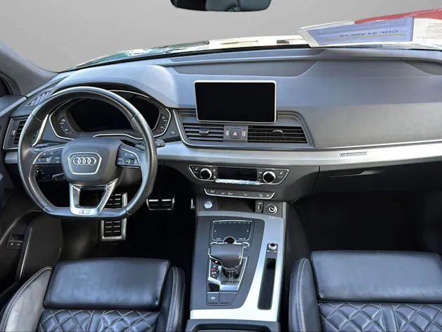 Audi Q5 55 TFSI e sport quattro