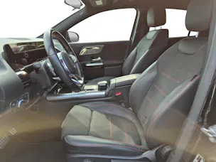 Mercedes-Benz GLA 250 4Matic AMG Line 8G-DCT