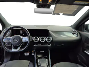 Mercedes-Benz GLA 250 4Matic AMG Line 8G-DCT