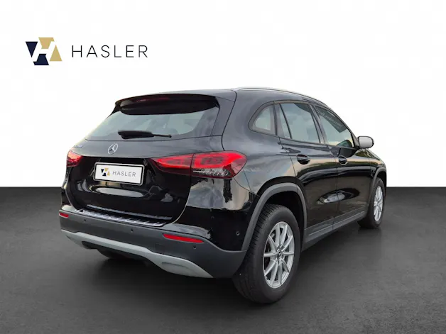Mercedes-Benz GLA 200 7G-DCT