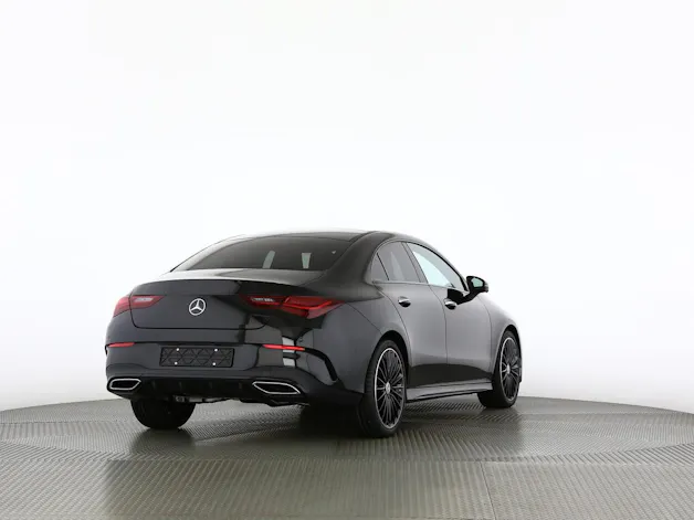 Mercedes-Benz CLA 250 4Matic 8G-DCT