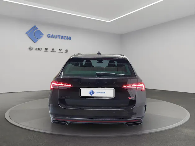 Škoda Octavia Combi 2.0 TSI DSG RS