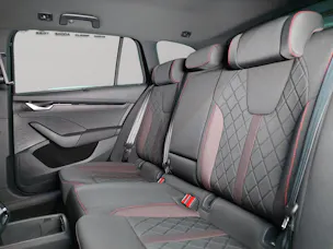 Škoda Octavia Combi 2.0 TSI DSG RS