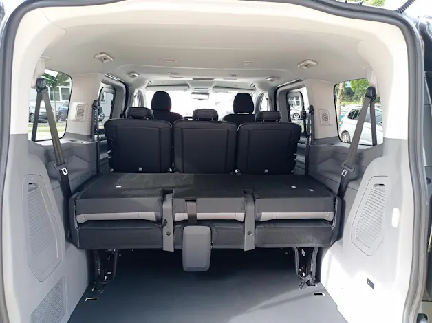 VW Caravelle 2.0 TDI Life Aut.8 4 Motion