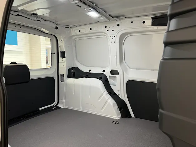 VW Caddy Cargo 1.5 TSI Entry