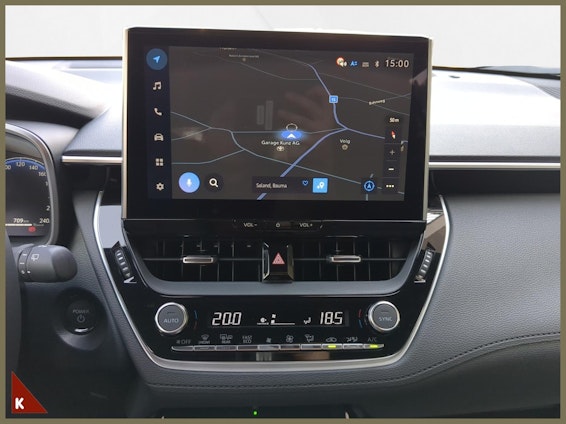 Vehicle image 15 Vehicle image 15