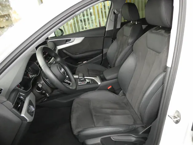 Audi A4 Avant 2.0 40 TDI Attraction quattro S-Tronic
