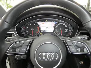 Audi A4 Avant 2.0 40 TDI Attraction quattro S-Tronic