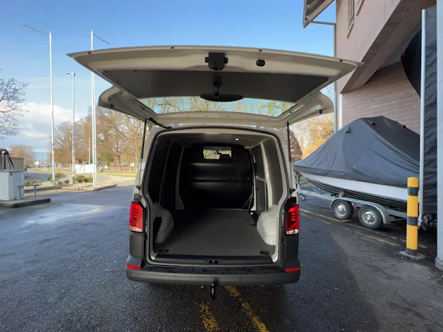 VW T6.1 2.0 TDI Entry