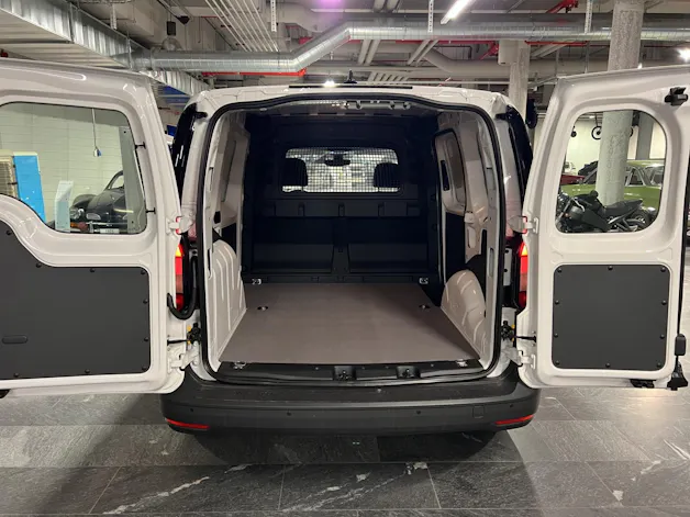 VW Caddy Cargo 1.5 TSI Entry