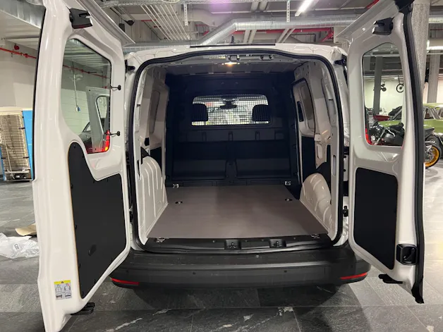 VW Caddy Cargo 1.5 TSI Entry