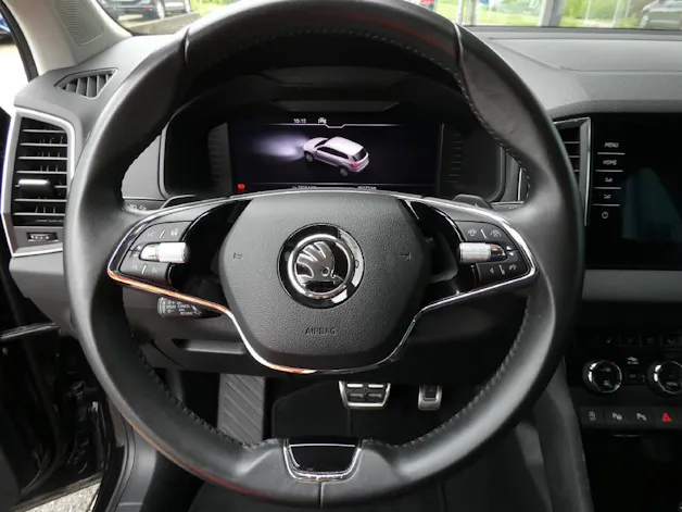 SKODA Karoq 2.0 TDI Style 4x4 DSG