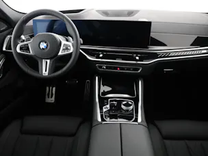 BMW X6 M60i