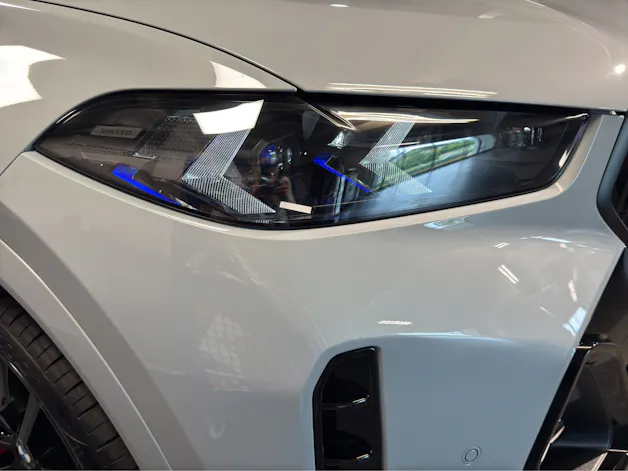 BMW X6 M60i