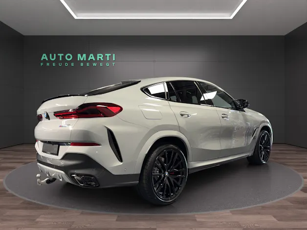 BMW X6 M60i