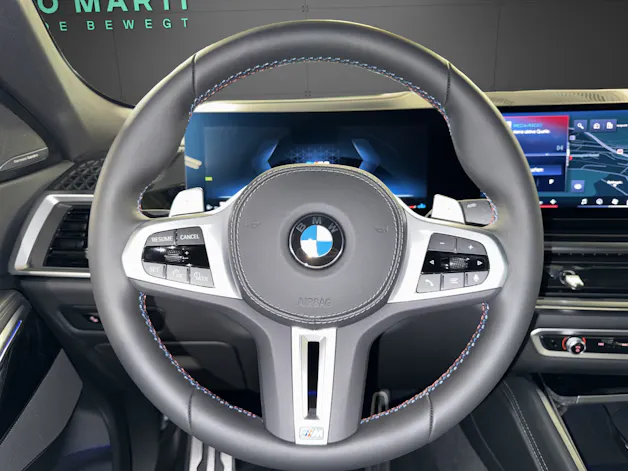BMW X6 M60i
