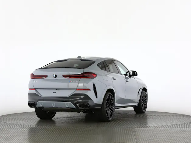 BMW X6 M60i