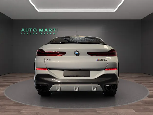 BMW X6 M60i