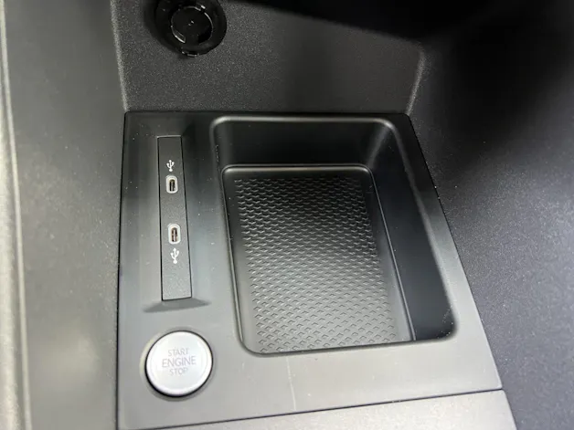 VW Caddy Cargo 1.5 TSI Entry