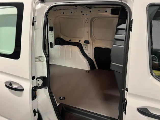 VW Caddy Cargo 1.5 TSI Entry