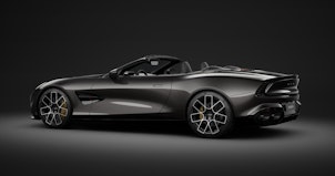 Vehicle image ASTON MARTIN Vanquish Volante 5.2 V12 Bi-Turbo