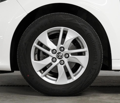 Vehicle image 13 Vehicle image 13