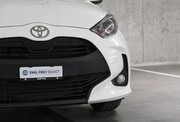 Vehicle image 10 Vehicle image 10