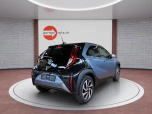Toyota Aygo X 1.0 VVT-i Trend / 8-fach bereift / Toyota Servicepaket 4 Jahre / 60000 Km ab 1. IV