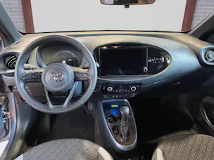 Toyota Aygo X 1.0 VVT-i Trend / 8-fach bereift / Toyota Servicepaket 4 Jahre / 60000 Km ab 1. IV