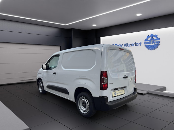 Vehicle image OPEL COMBO