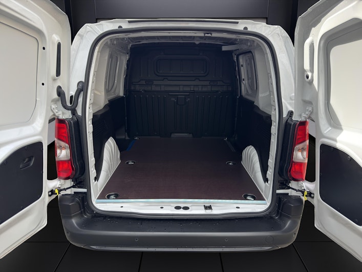 Vehicle image OPEL COMBO