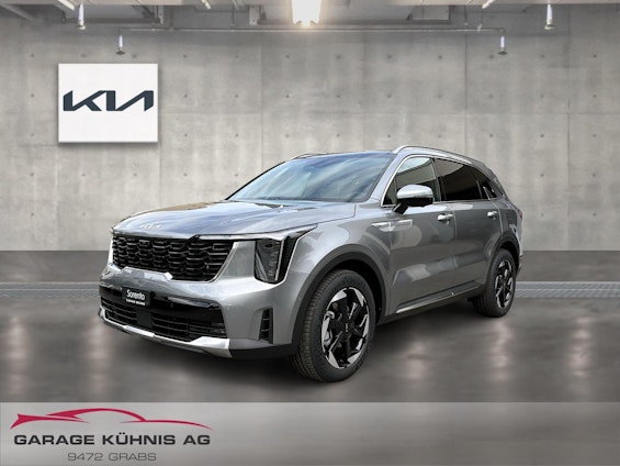 First vehicle image