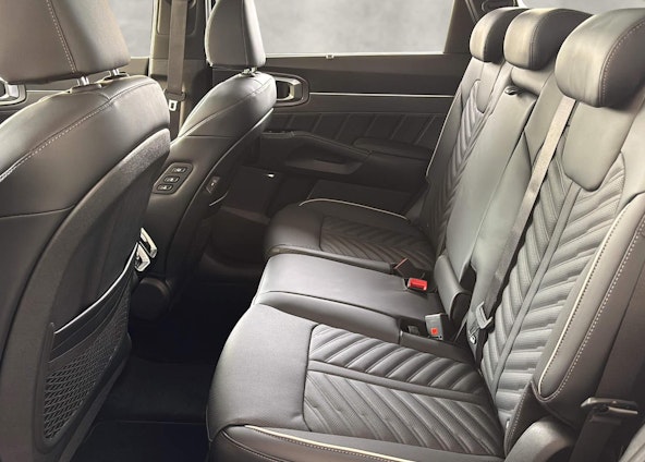 Vehicle image 7 Vehicle image 7