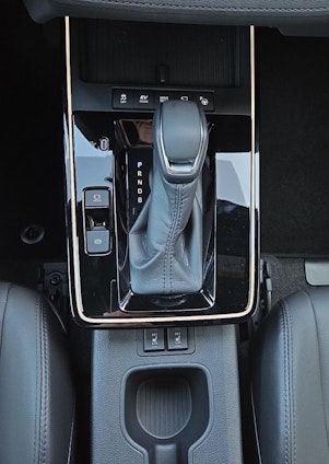 Vehicle image 15 Vehicle image 15