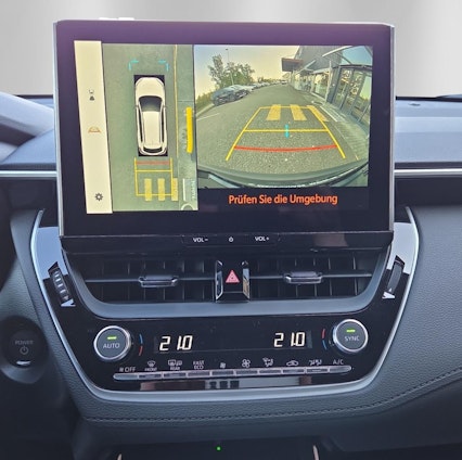 Vehicle image 14 Vehicle image 14